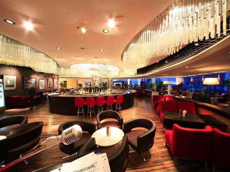 Furama Hotel Dalian Esterno foto